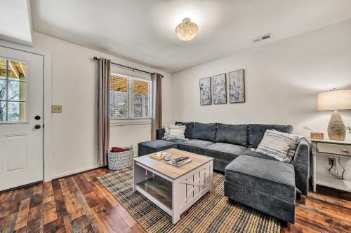 Peaceful 3BR Escape With National Forest Access