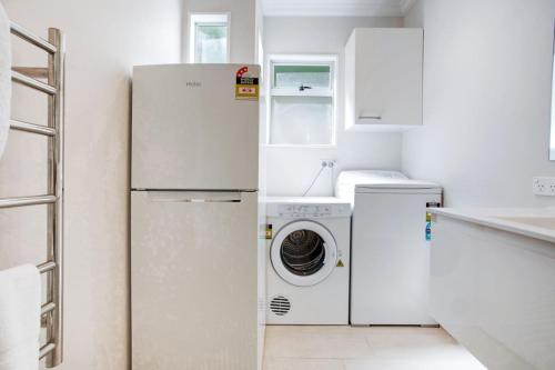 المرافق, Wonderful Guest Suite Steps to St Heliers Beach in St Heliers