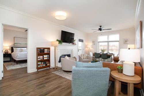 Knox Hideaway 2 miles to Market Square