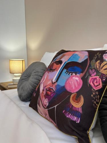 Rea Elita - Fresh and Modern Studio, Sofia (Foto 8)