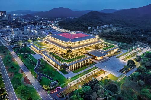 Nearby attraction, Henghe Selected S · Design Hotel - Guangzhou Baiyun Railway Station International Conference Center in Baiyun District - Sanyuanli