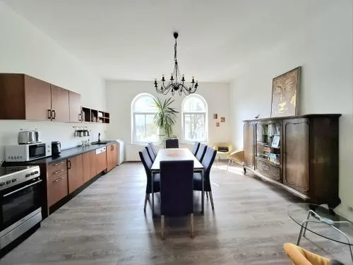 Haltestelle - Ferienwohnung in Röbel, Deutschland