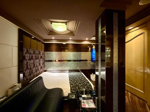 Superior Double Room image 6