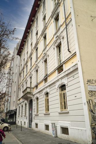 Chich and Modern Mini-Loft Navigli