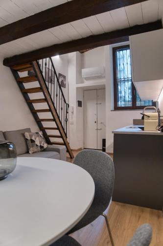 Chich and Modern Mini-Loft Navigli