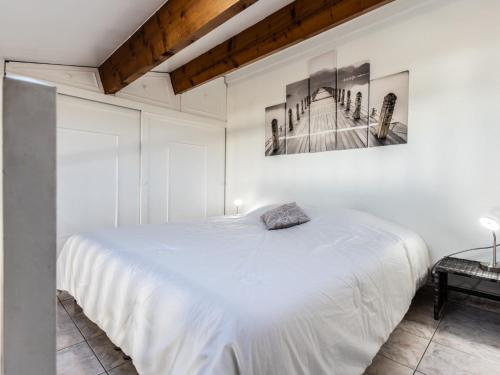 Holiday Home Les Ondines 1 by Interhome near Pizz'Avenue