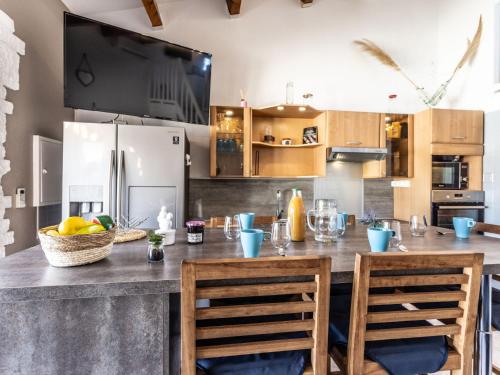 Holiday Home Les Ondines 1 by Interhome near Pizz'Avenue