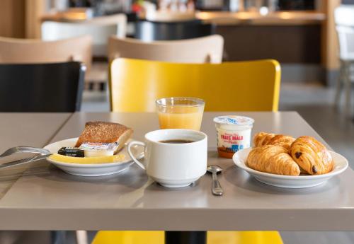 B&B Hôtel Lyon Grand Stade Meyzieu - image 14