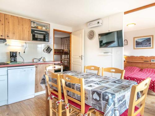 Studio V du Bachat Joubarbes E by Interhome Studio V du Bachat Joubarbes E by Interhome