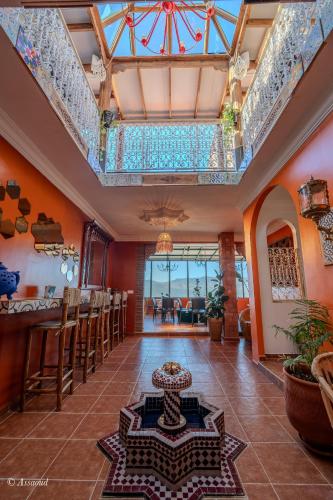 레스토랑, Casa maravillosa in 아인 하우지