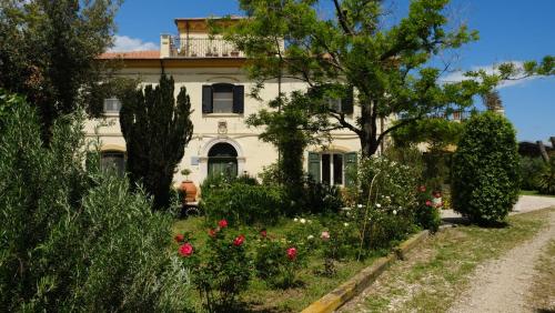  Colonna Country Home in Ururi