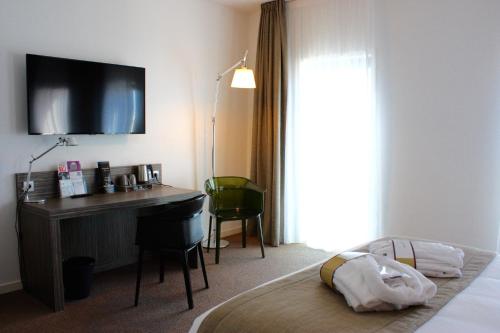 Mercure Saint Malo Balmoral - image 11