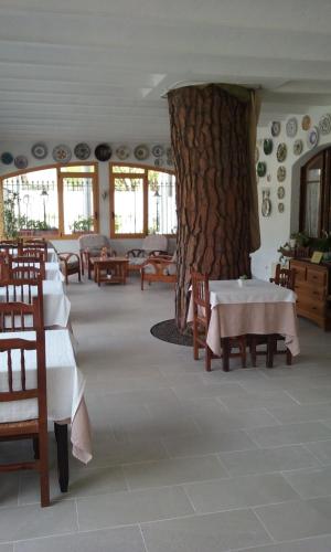 Étterem, Hotel la Masia in Portbou