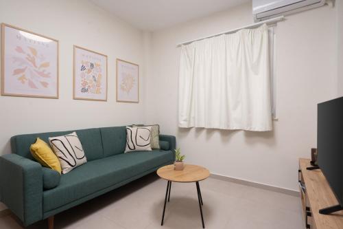 Quiet Studio In The Heart of Athens - image 8