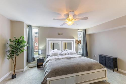 Modern 3BR Retreat with BBQ & Smart TV