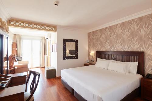 Sercotel Hotel President - image 14