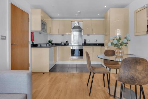 MySquare Two Bedroom Serviced Apartment in Indescon Square, Londýn (fotografie 4)