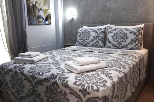 Moet Apartment free private parking — other in Alkinoou 3, Thessaloniki, 54634, Greece