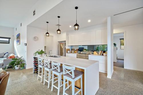 Riverhouse, Barwon Heads (photo 6)