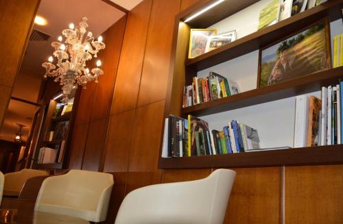 Astoria Hotel Italia - image 4