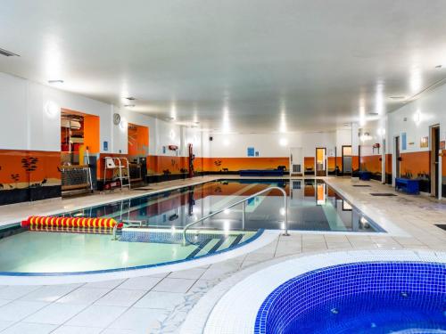 Swimming pool, Chessington Hotel in Greater London South West