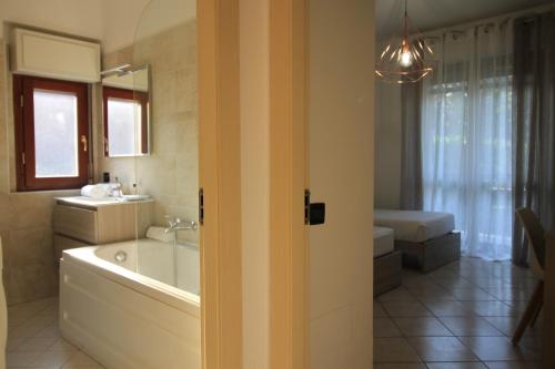 HQ Aparthotel Milano Inn - Smart Suites