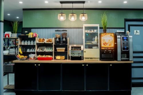 Fasthotel Le Mans - image 7