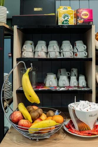 Fasthotel Le Mans - image 4