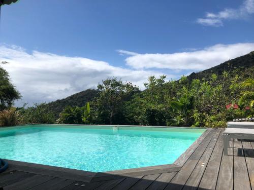 สภาพแวดล้อมโดยรอบ, Villa Bambou, vue mer, panorama sur la baie des Saintes in แตเร่ เดอ โอ