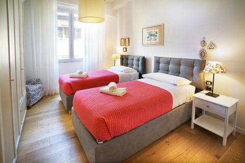 ArnolfHouse - image 5