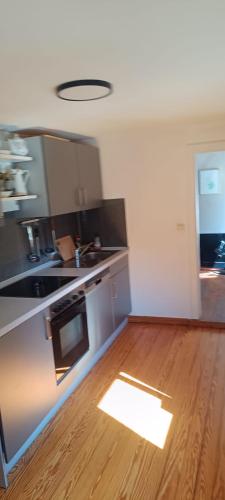 Konyha, Loreley 2 Zimmerwohnung mit Hof und Garten in Sankt Goar városközpont