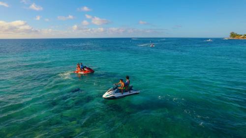 West Bay Colonial in West Bay