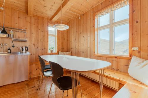 מתקני המלון, Peaceful Home with Ocean Views in Elduvík (Peaceful Home with Ocean Views in Elduvik) in Gjogv