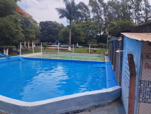 Hotel-Balneario Acuamanía (Hotel-Balneario Acuamania) in Hernandarias