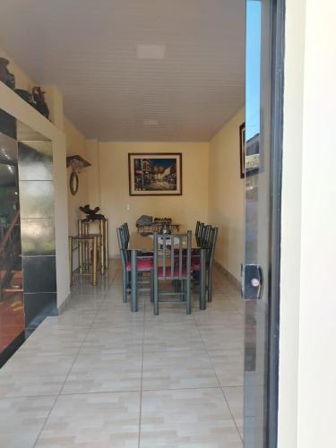 Hotel-Balneario Acuamanía (Hotel-Balneario Acuamania) in Hernandarias