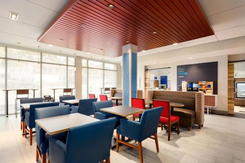 Holiday Inn Express & Suites Hayward - Castro Valley by IHG - 레스토랑