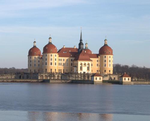 Ferienhaus-der-Villa-Elsa - image 6
