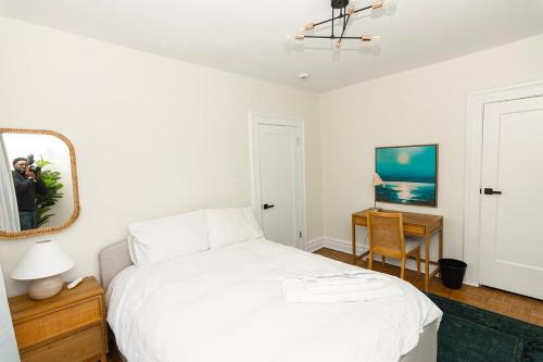 Spacious Beach Vibe Newark's Hidden Gem