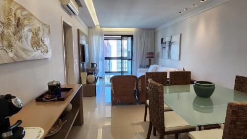 Edifício Atobá, Apartamento de 3 Suítes com Vista ao Mar, Churrasqueira na Varanda e Ar Condicionado, à 150m da Praia com Serviço Incluso, Bertioga (photo 5)