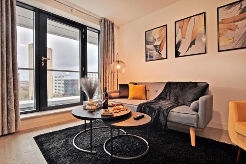 Manchester - 2-Bed Apartment - sleeps 4 - WiFi, Manchester (photo 7)