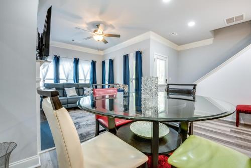 Atlanta Home with Patio, 8 Mi to Downtown and Aquarium in Atlanta, USA