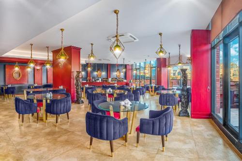 A szálláshely kívülről, Denis hotel in Saburtalo