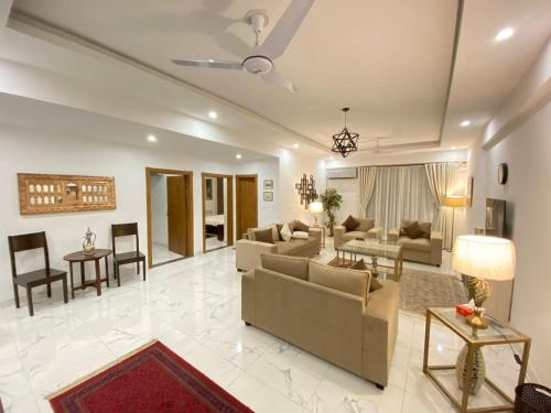 Family Two-Bedroom Apartment with View room in The Urban Nest by ShortstaysCo