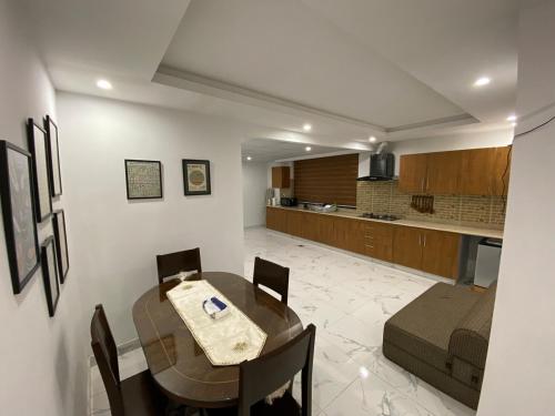 The Urban Nest by ShortstaysCo in มอร์กาห์