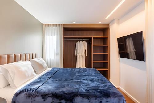 Three-Bedroom Apartment image 6