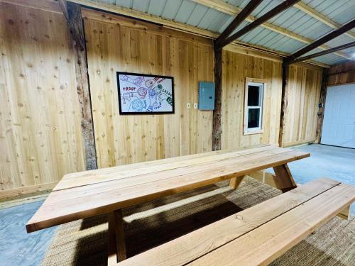 4K Ranch - 10 acre property & home near Hermann 4K Ranch - 10 acre property & home near Hermann