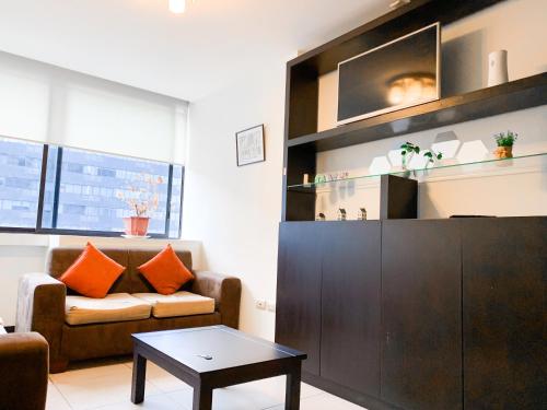 Depa Bellini, vista a la ciudad, Puerto Santa Ana