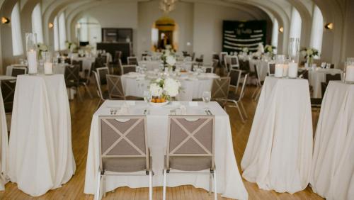 664004526 Kimpton Cottonwood Hotel by IHG