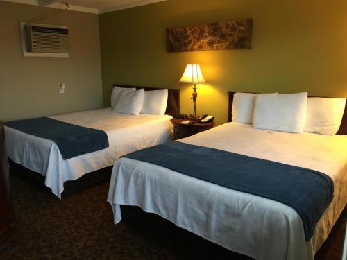 Kentucky Lake Inn - Hotel - Gilbertsville