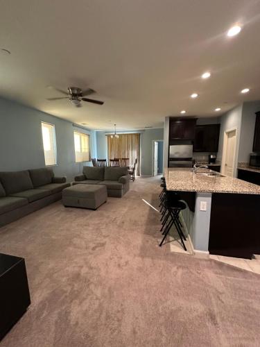 Létesítmények, Charming 3Bed 3Bath at the Heart of Sacramento in Sundance Lake